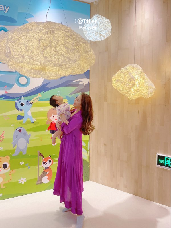 辣妈轻松带娃早教老师都称赞的健康体格