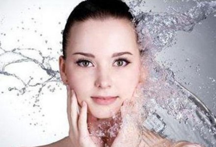 雅漾保湿润肤水怎么样 敏感肌肤补水保湿必备