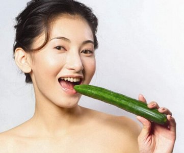 黄瓜减肥法功效怎么样 吃黄瓜不用担忧身体发胖