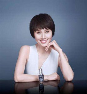 袁泉短发居然这么好看 细数那些短发好看的明星