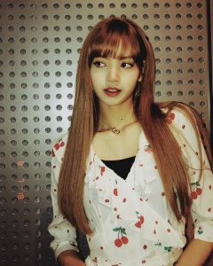 干皮香奈儿粉饼已到 网友表现这回能够安心补妆