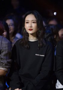 王鸥21天瘦20天 吃一顿饿三顿 网友：我还是胖着吧