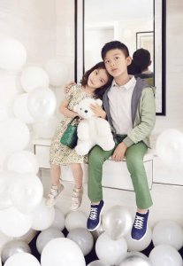 李冰冰与外甥、外甥女带来流行大片 太治愈 像姐姐