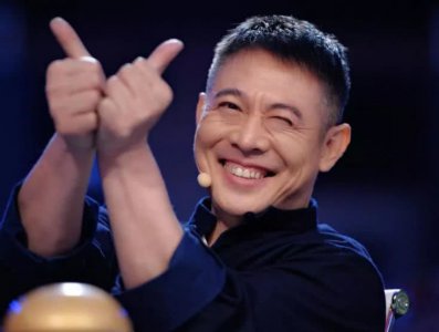 误认为是中国人的3个艺人 李连杰算一个