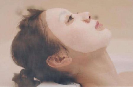女生每天坚持敷面膜 3年后皮肤会有什么变化？说了别不信哦