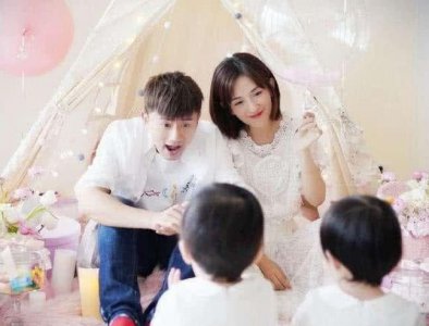 何炅给谢娜女儿发红包 她的这一举动暴露了她的天性 网友：财迷