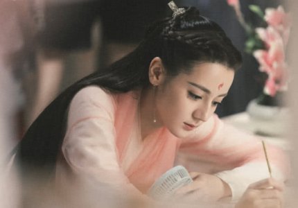 迪丽热巴化身狐仙和上神再续前缘 期待新剧 这次有点新疆味