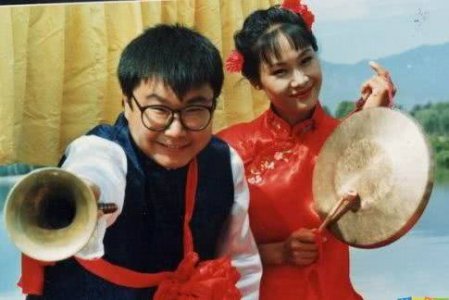 尹相杰的搭档女神 温柔贤惠 今五十四岁仍像二十岁小姑娘
