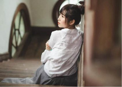女儿 你叫上女婿来家吃饭吧妈 没钱给你了 我们离婚了