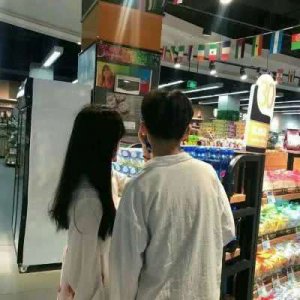 亲亲抱抱玩腻了？看05后怎么秀 00后：这么狂野吗？