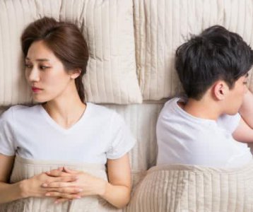 二婚老公要给他女儿报高价培训班 经济压力很大我该不应反对