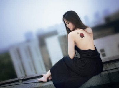 都是寂寞惹的祸 活该寂寞来背锅