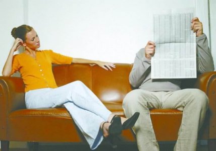 男人对你冷暴力 聪明的女人用三招化解 笨女人只会委曲求全