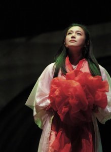 董璇版紫霞仙子剧照曝光 能与陈妍希一决高下 与朱茵比缺了灵动