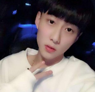 王乐乐无精修路透照曝光 还说自己是漫画脸？网友：丑到没人要