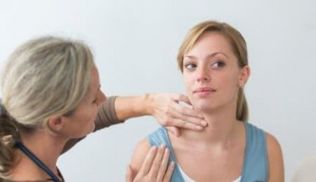 有甲状腺结节如何调理？做到2吃、2不吃 结节或许慢慢改善