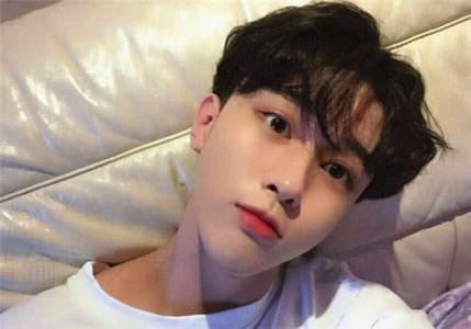 如何判断他是不是暗恋你？发这条消息就知道了 屡试不爽