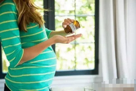 孕期吃什么助于胎儿大脑发育？妇科专家给出答案 这些能够帮到你