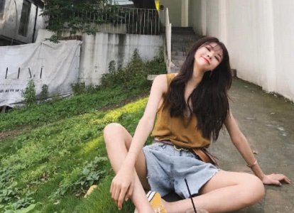 大头温婉换新发型 被吐槽不合适头帘 网友：你是男孩子啊