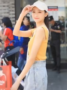 匡威失宠有迹可循 瞧瞧该款乞丐鞋 配榴莲裤都美到飞起