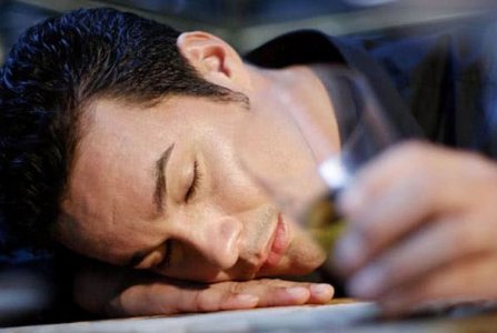 夏天体内火旺？用它泡水 无事喝一口 降肝火 肝脏更排毒