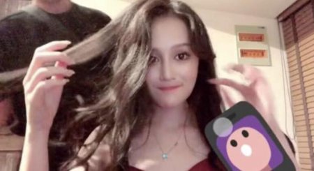 赵本山女儿承认整容 整个人连样子都变了瘦出新高度