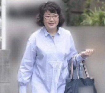 山口百惠近照曝光 依然十分优雅获网友称赞