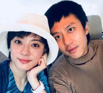 孙俪收集邓超影评 言语中充满对邓超的崇拜及爱慕