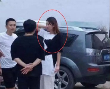 王宝强新女友是谁 王宝强与女友在一起多久了