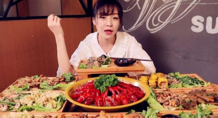 大胃王mini真名叫什么 大胃王mini是哪里人