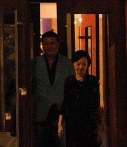 鲁豫老公是谁 鲁豫老公是做什么工作的