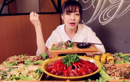 大胃王mini为何吃不胖 难道mini吃完会催吐吗