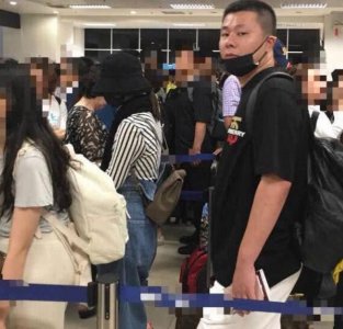 网友偶遇赵丽颖 直言真人很美并且很低调