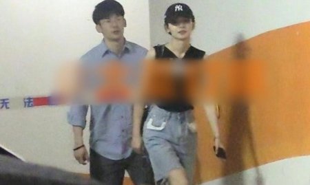 刘芮麟代斯承认恋情 两人机场被拍一起同座驾回家