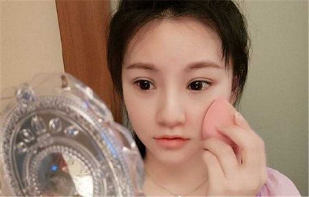 粉扑多久洗一次 正确做法全在这