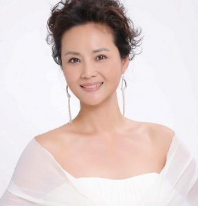 茹萍的老公是谁 网传茹萍曾离过婚是真的吗