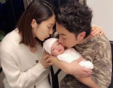 李亚男自曝二胎打算 直言女儿长相和自己刻出来一般