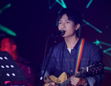 陈楚生首谈家庭生活 称对我来说家庭是最重要的