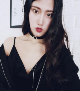 衣服和项链搭配 衣服和项链如何搭配技巧
