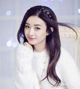 一说到长的美的女生 男生眼中的高级脸女生特征是什么？