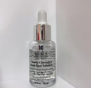 现在的女生越来越注重自己的肌肤保养 网红护肤品靠谱吗？
