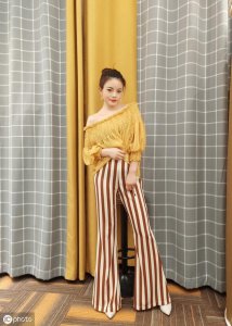 做一枚时髦精是我们每个女生的愿望 轻熟风衣服的特点（怎么搭配）