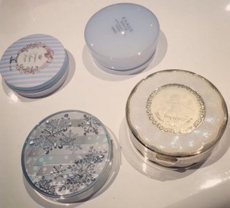 女生这个精致又爱美的大群体 哪些化妆品不需要使用（买贵的）？