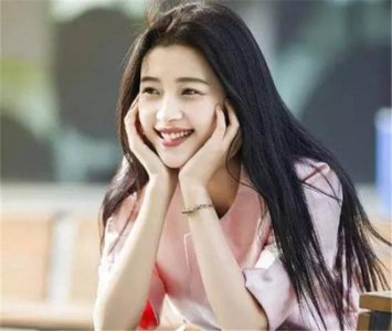 任何年龄阶段的女人都很在意自己的容颜、外形 40岁的女人不适合什么发型？