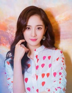 小编作为互联网资深冲浪人士发现 什么人不适合扎马尾？
