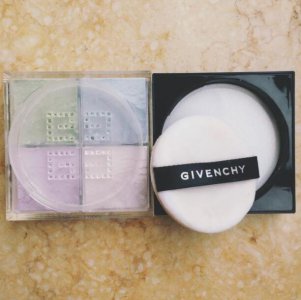 纪梵希散粉 纪梵希散粉怎么识别正品？