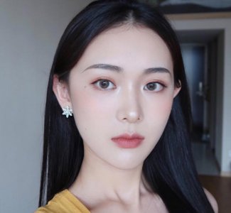 化妆对女生来说是非常重要的 化妆知识大全化妆技巧