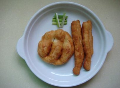 现在的很多人在吃饭上面 怎样是合理正确的饮食