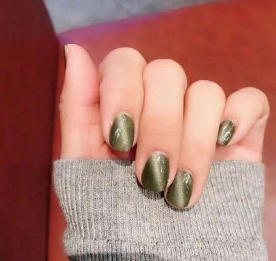 真正精致的女孩连指甲都要是美美哒美甲中的猫眼指什么怎么做好看