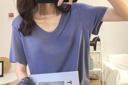 小编最近看了一个恋爱观察节目叫《喜欢你 夏天T恤怎么穿好看？